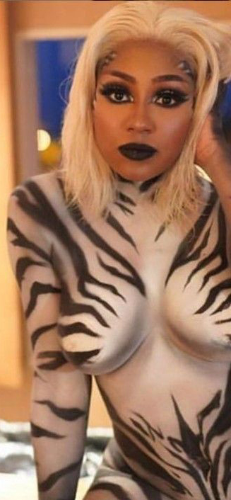 Cardi B nude. Photo - 10