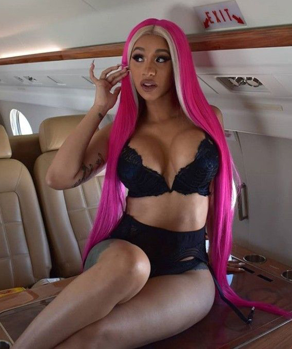 Cardi B nude. Photo - 11