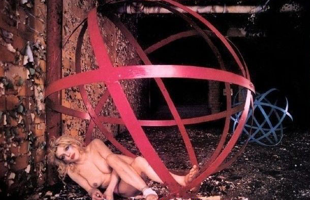 Courtney Love nude. Photo - 12