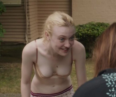 Dakota Fanning nude. Photo - 2