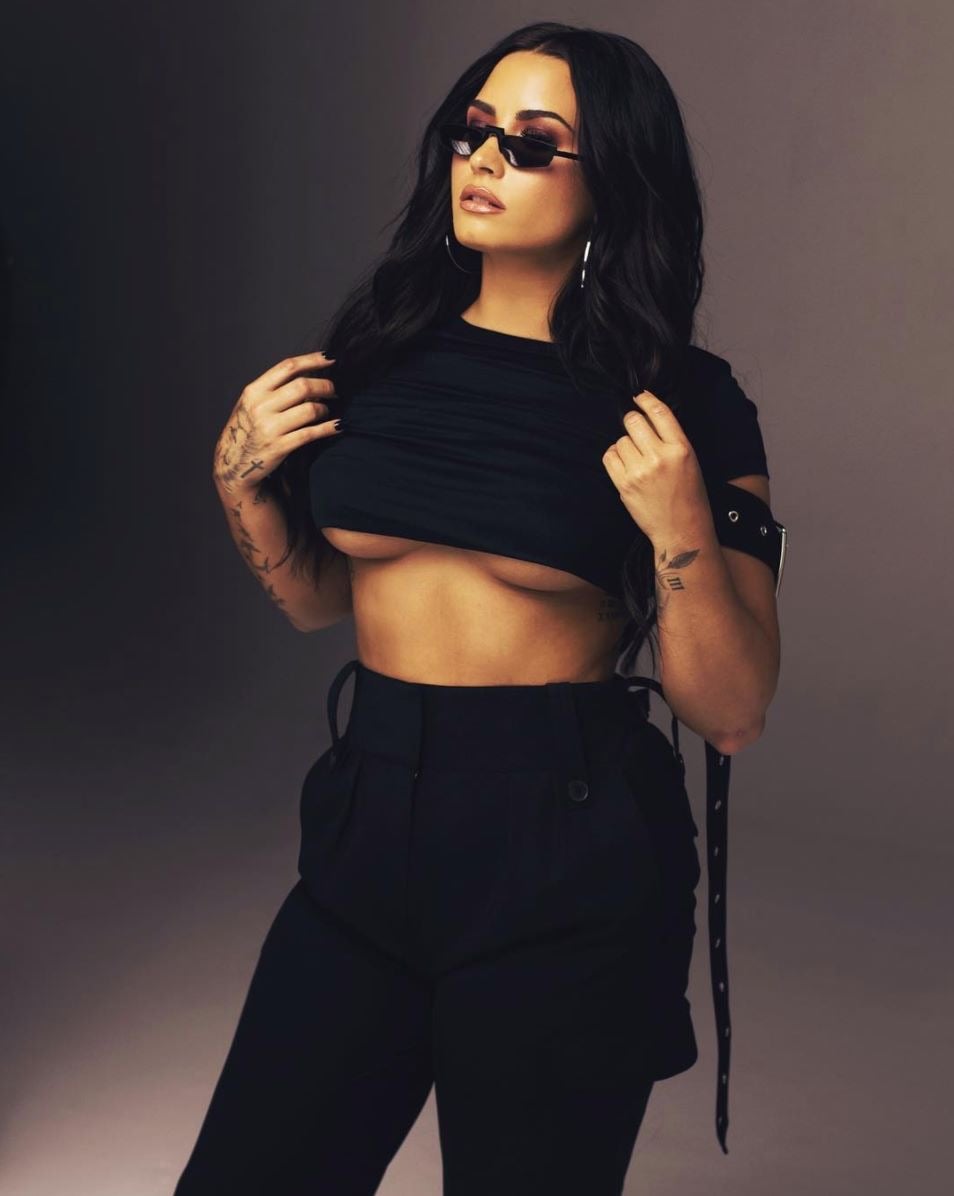 Demi Lovato nude. Photo - 6