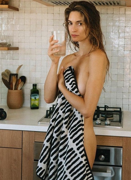 Elisabeth Giolito nude. Photo - 8