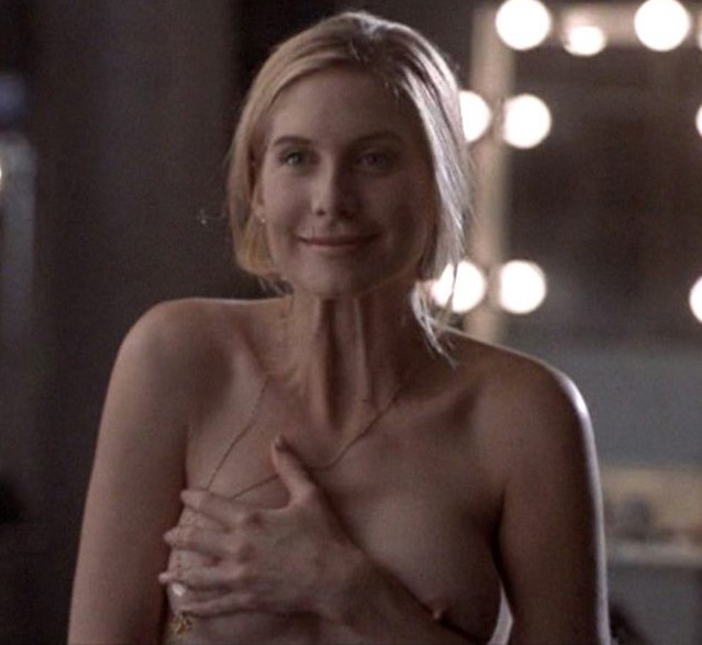 Elizabeth Mitchell nude. Photo - 12