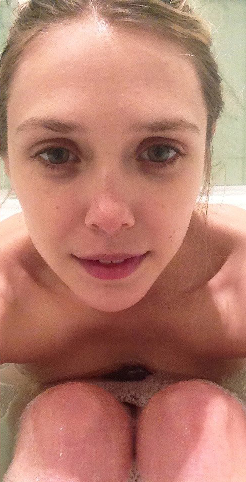 Elizabeth Olsen nude. Photo - 13