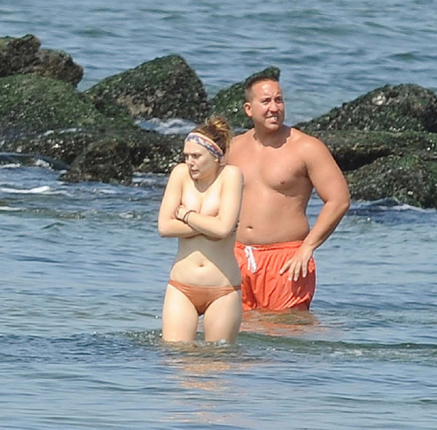 Elizabeth Olsen nude. Photo - 2