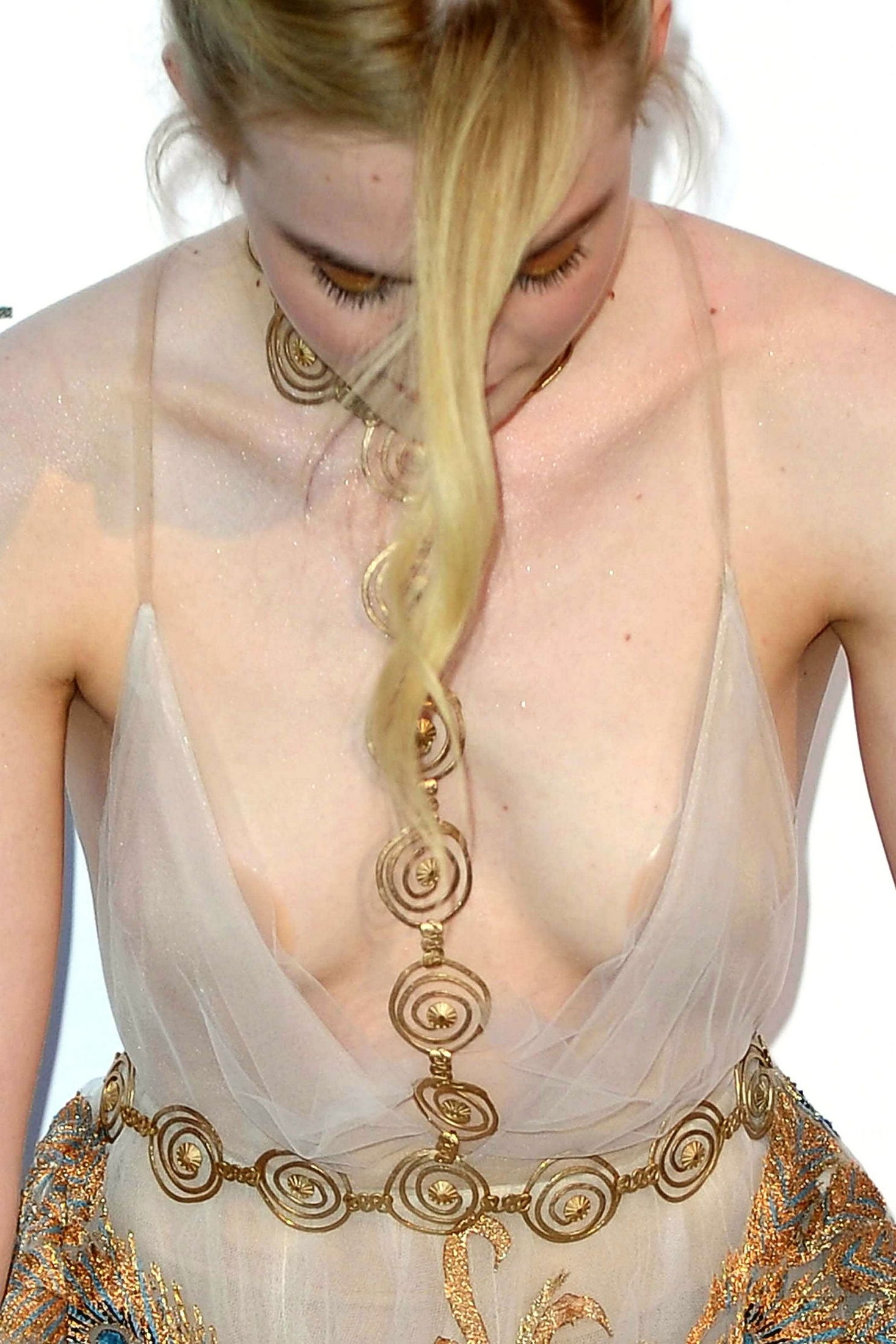 Elle Fanning nude. Photo - 7