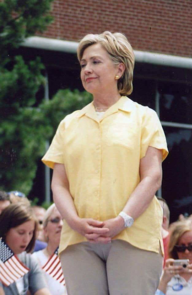 Hillary Clinton nude. Photo - 2