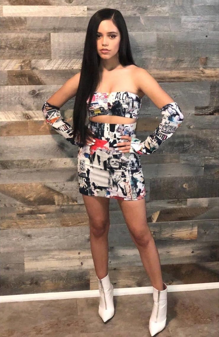 Jenna Ortega nude. Photo - 6