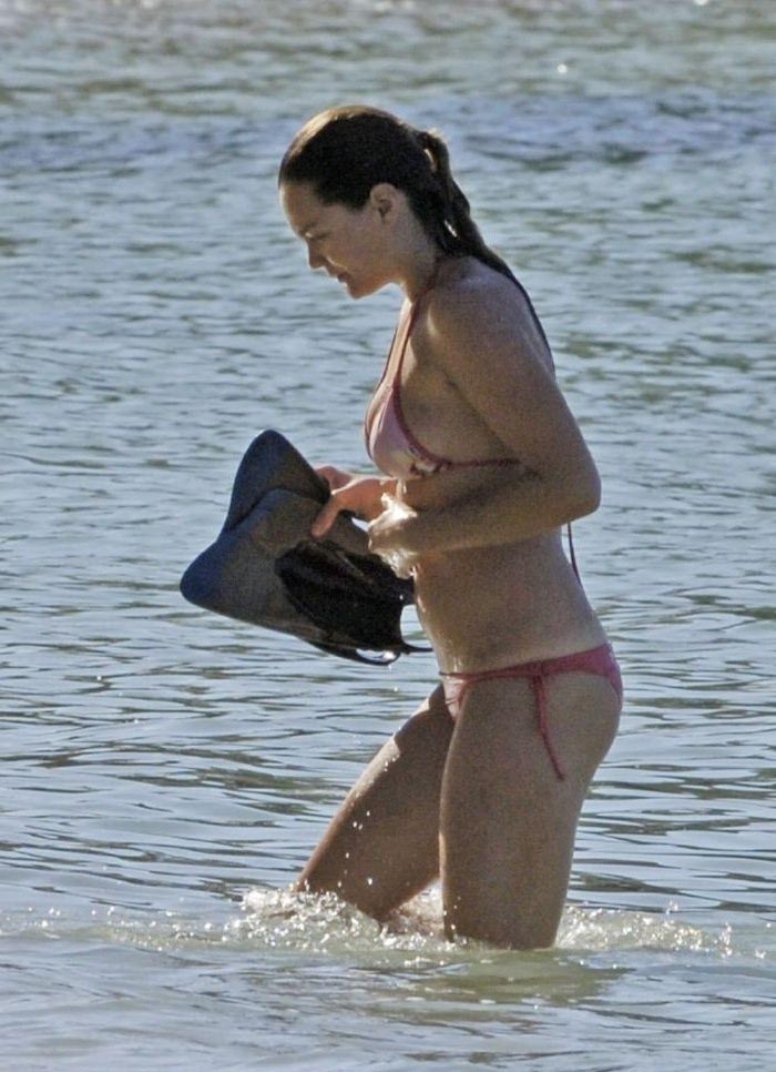 Jennifer Morrison nude. Photo - 17
