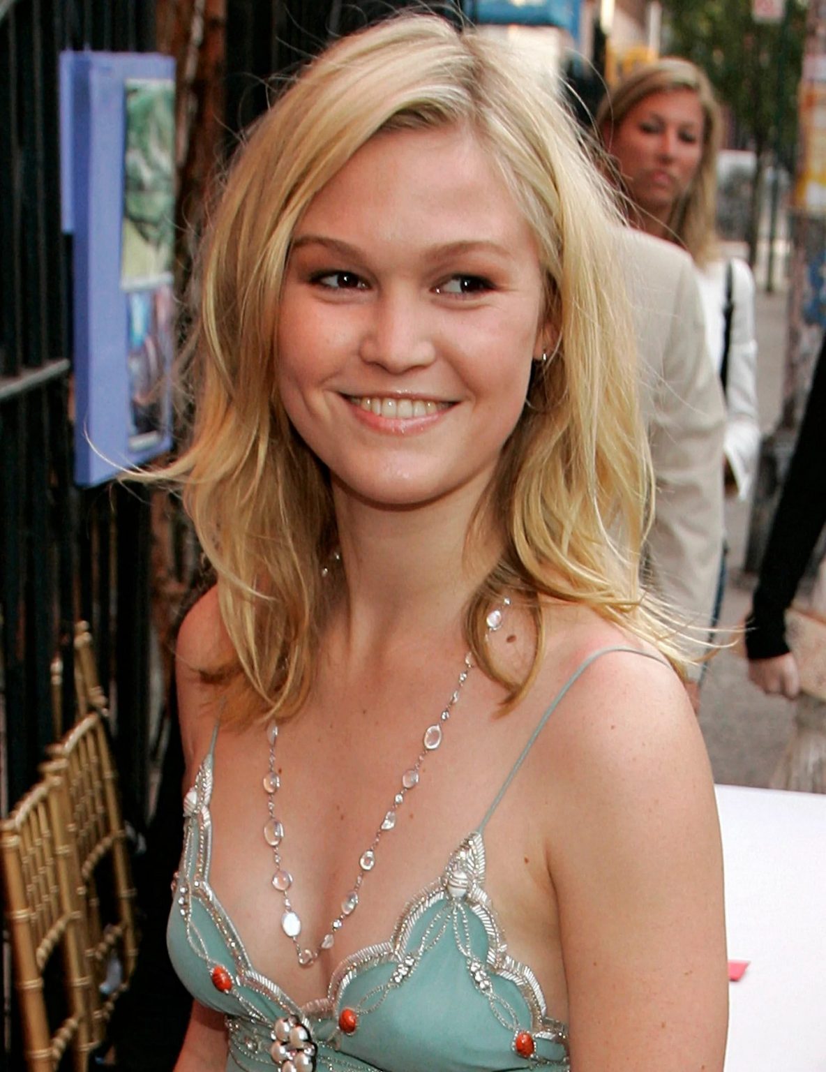 Julia Stiles nude. Photo - 14