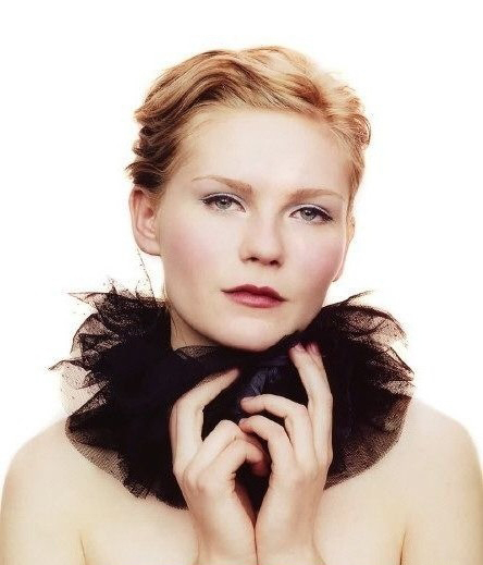 Kirsten Dunst nude. Photo - 39