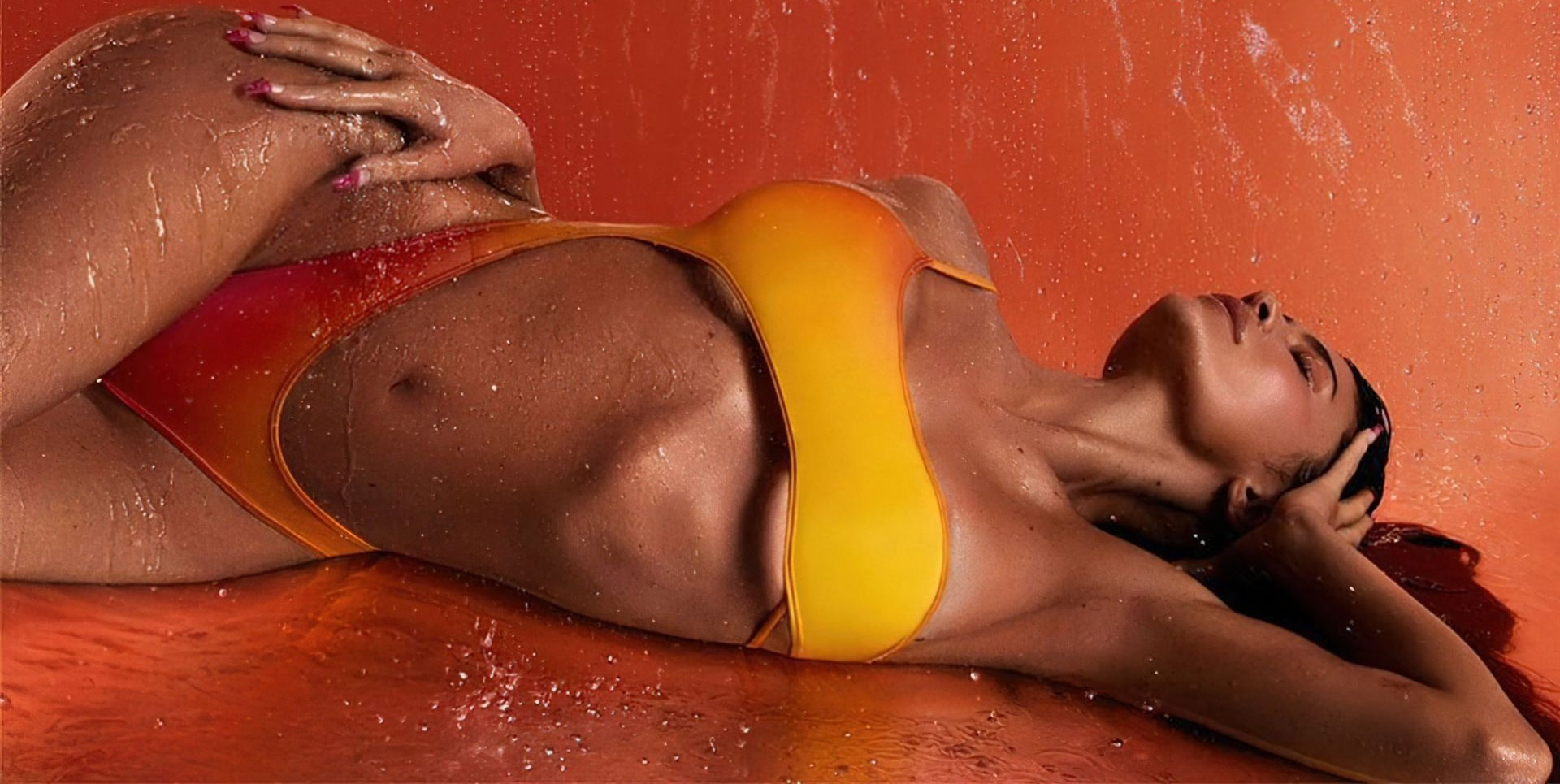 Kylie Jenner nude. Photo - 47