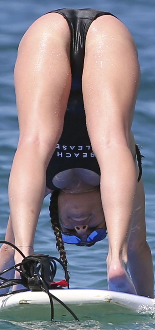 Lea Michele nude. Photo - 22