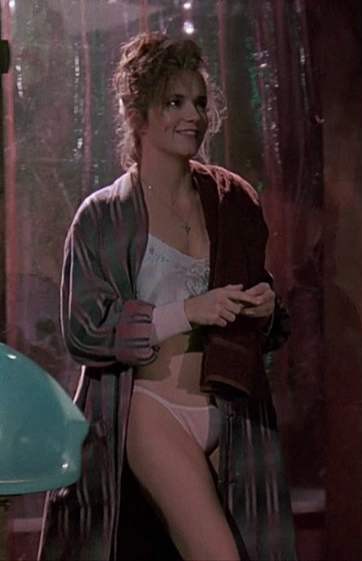 Lea Thompson nude. Photo - 11