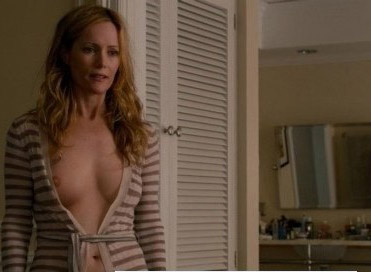 Leslie Mann nude. Photo - 6