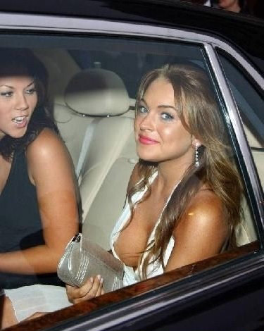 Lindsay Lohan nude. Photo - 3