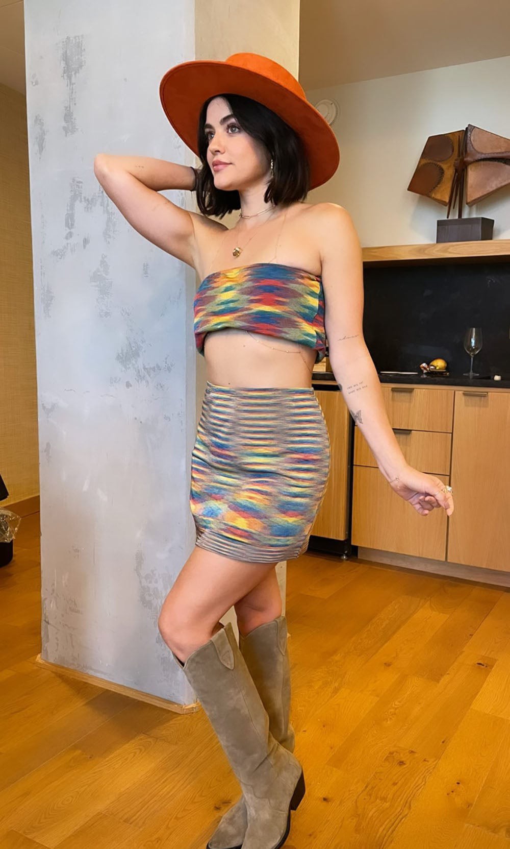 Lucy Hale nude. Photo - 4