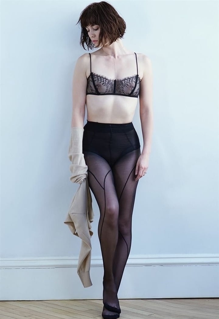 Mary Elizabeth Winstead nude. Photo - 13