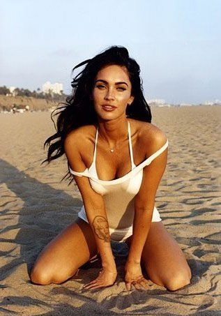 Megan Fox nude. Photo - 7