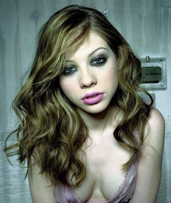 Michelle Trachtenberg nude. Photo - 10