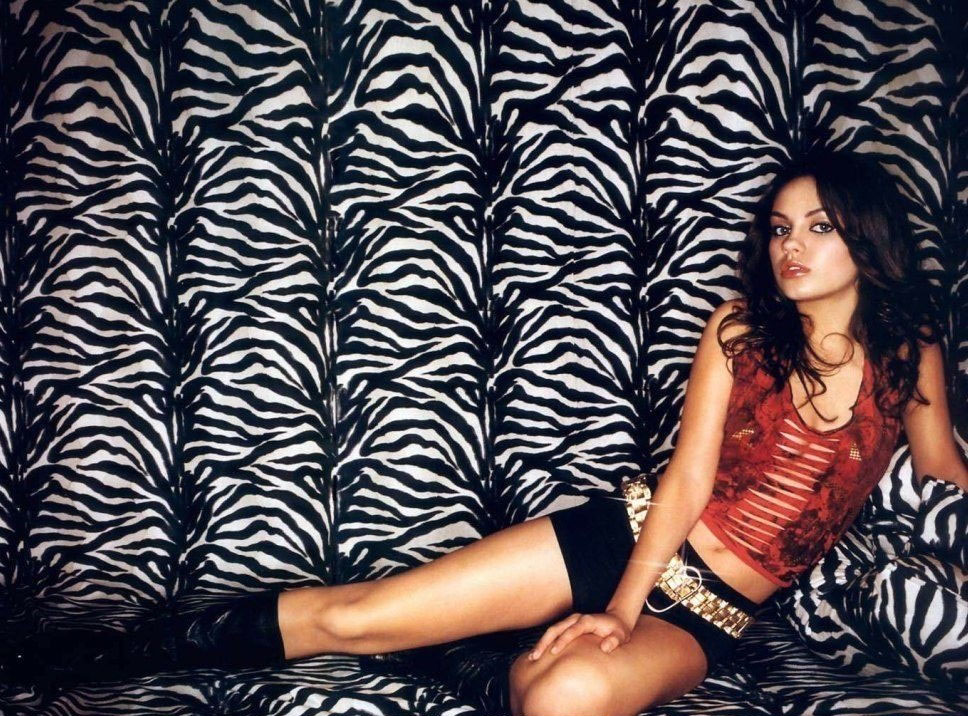 Mila Kunis nude. Photo - 49