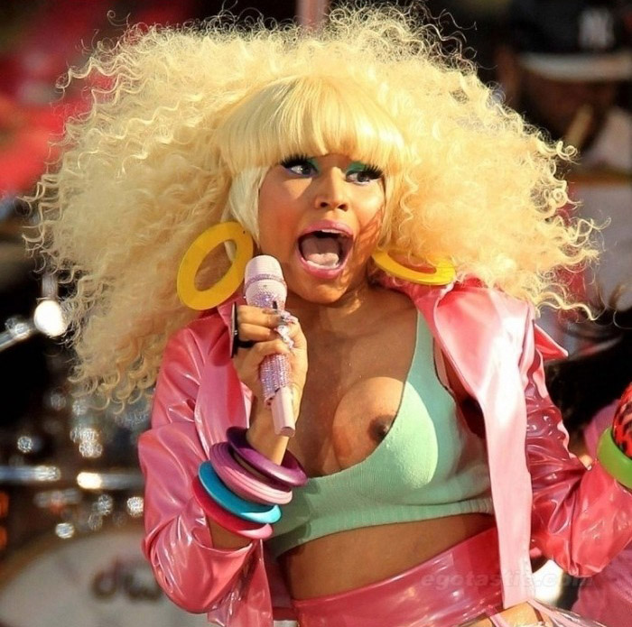 Nicki Minaj nude. Photo - 2