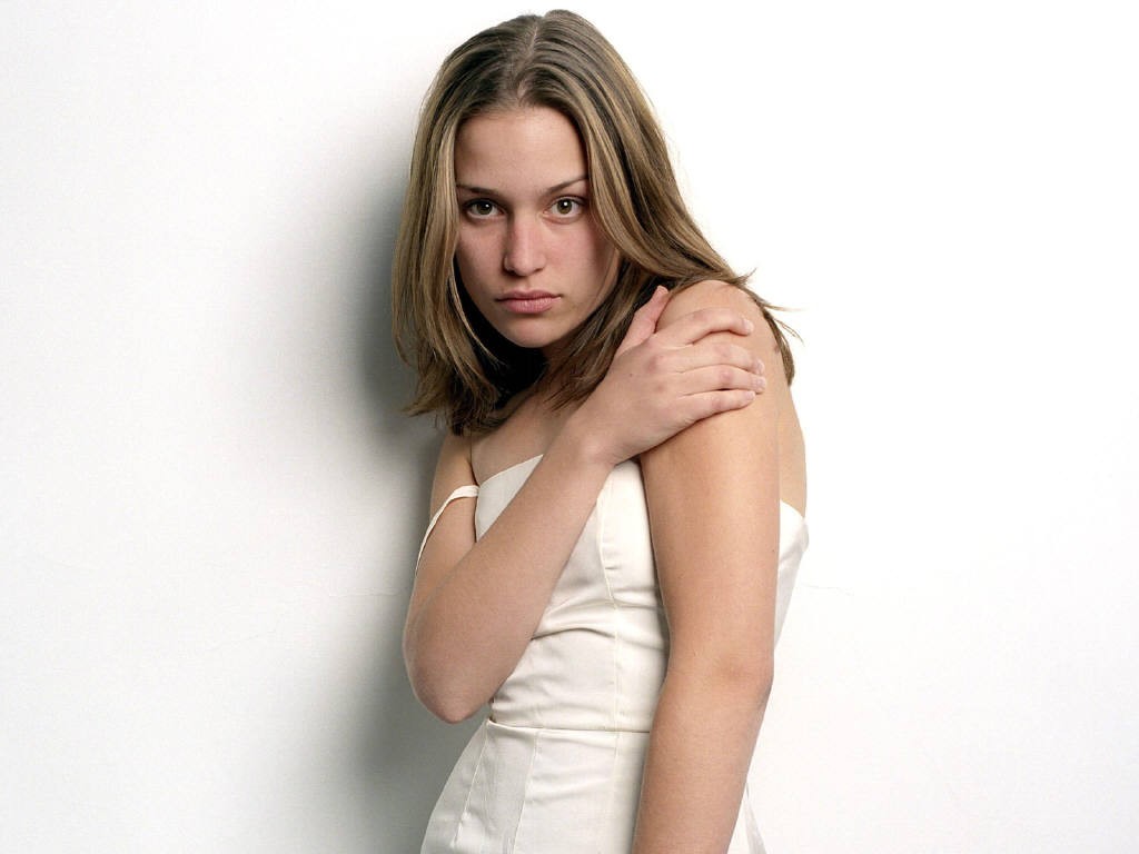 Piper Perabo nude. Photo - 7