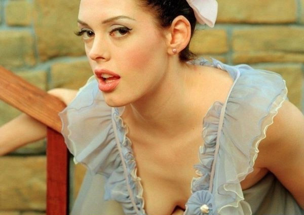 Rose McGowan nude. Photo - 48